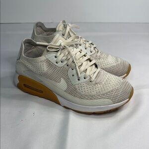 Nike Cream and Tan Sneakers with Cushioned Sole